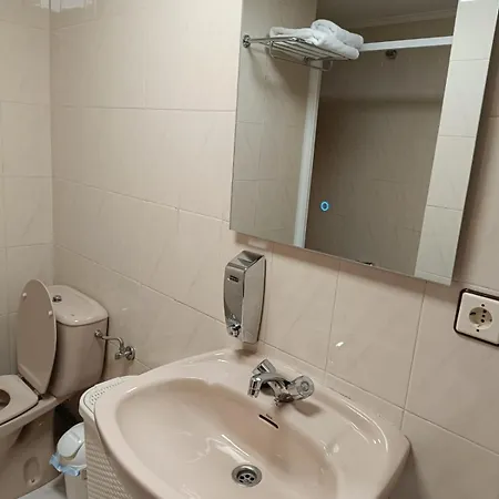 Crisol Plaza אמפוארו